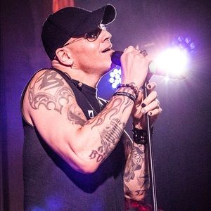 Meet your Posher, Manny